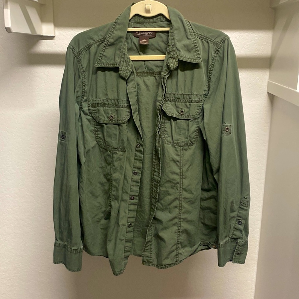 No Boundaries Army Green Button-Down Long-sleeve Outdoor Hiking Shirt